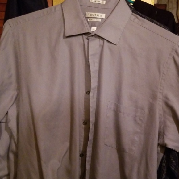 Shirt - Picture 1 of 3